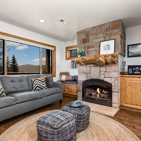 Bear Hollow Village 5534B By Moose Management